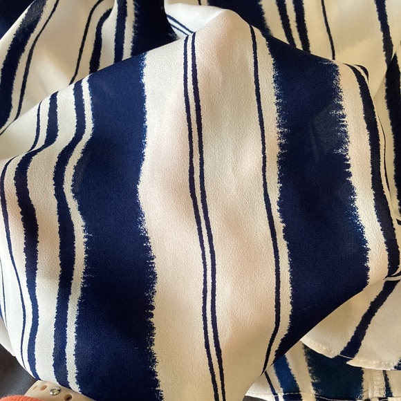 a.n.a. striped blouse - Picture 4 of 7